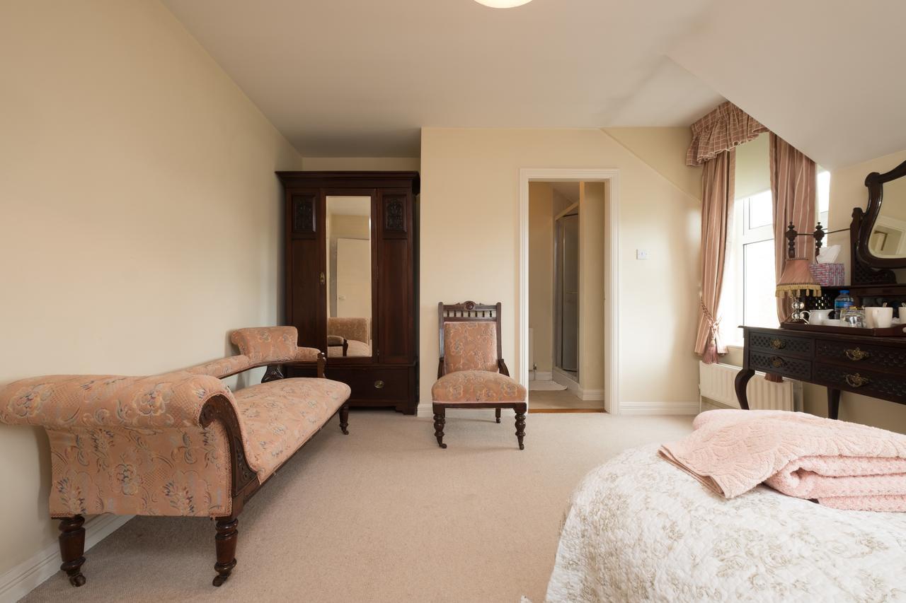 Corrandulla Ashwood House B&B 외부 사진